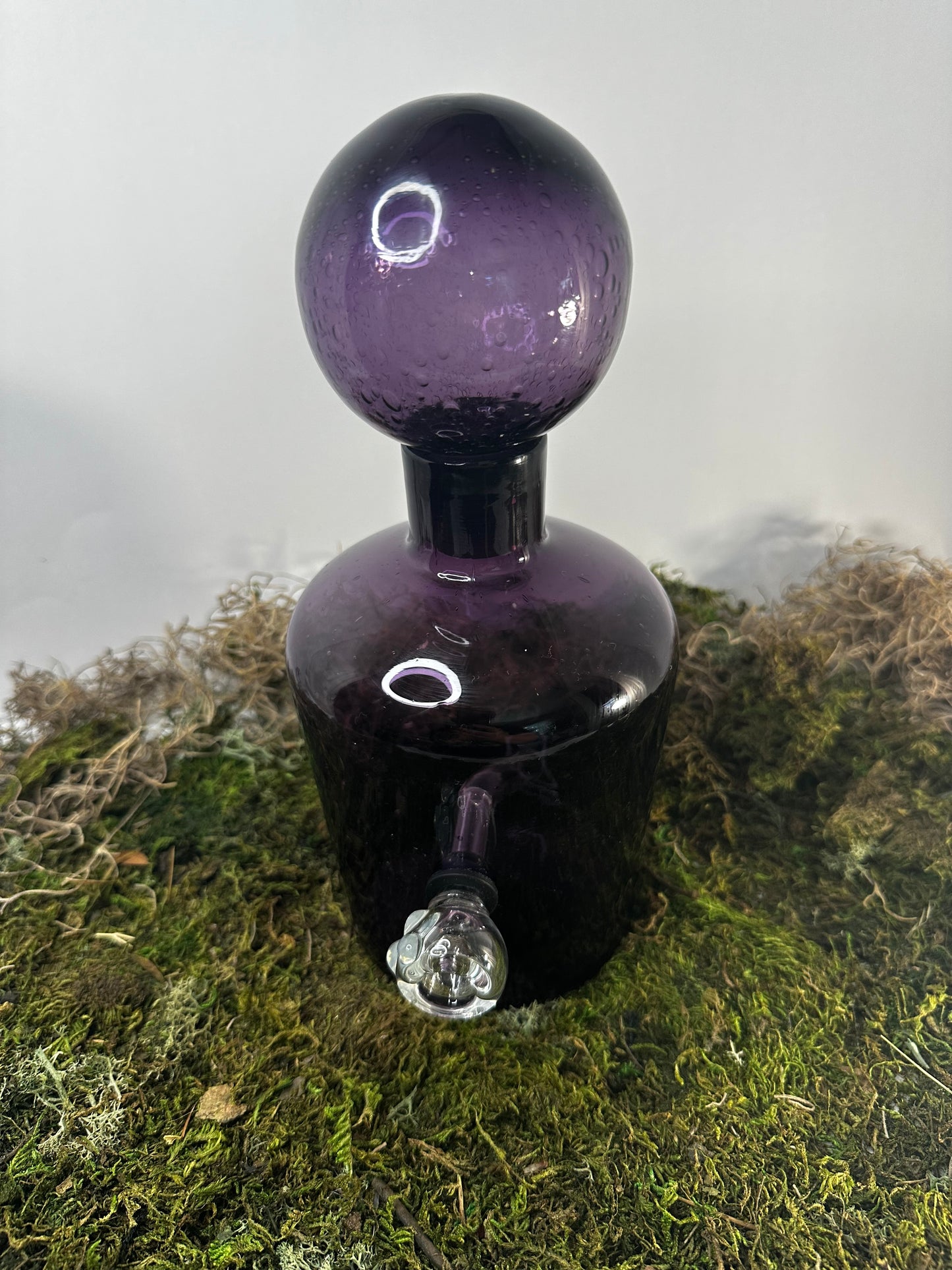 Start wearing purple